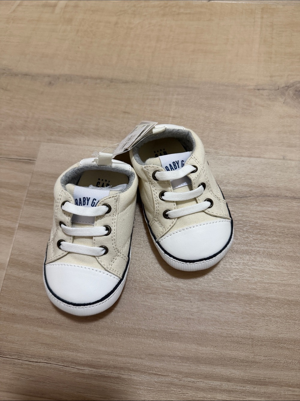 GAP Cream & White Baby Sneakers
